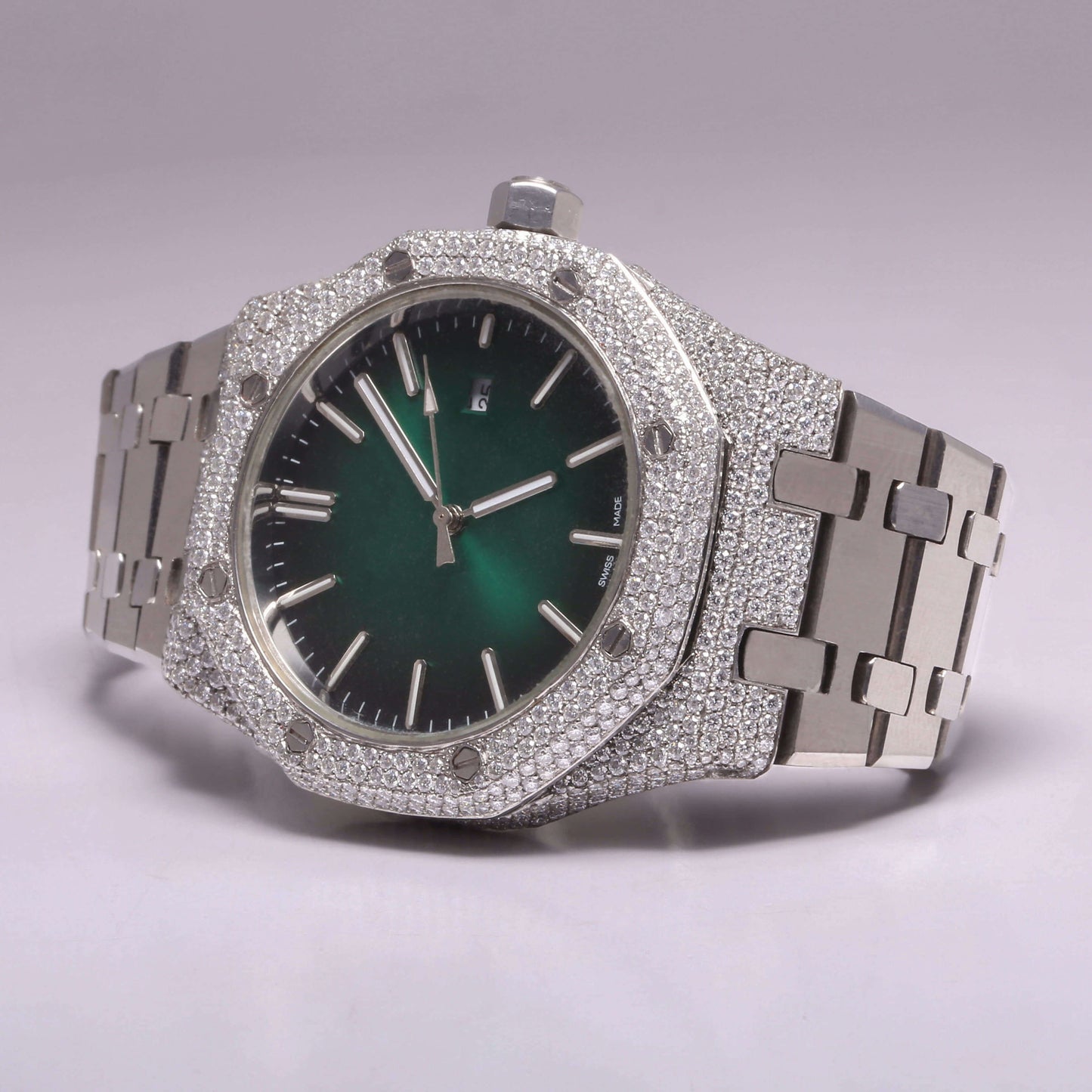 Classic Watch With Diamond Studded Bazel Stainless Steel Automatic With Date